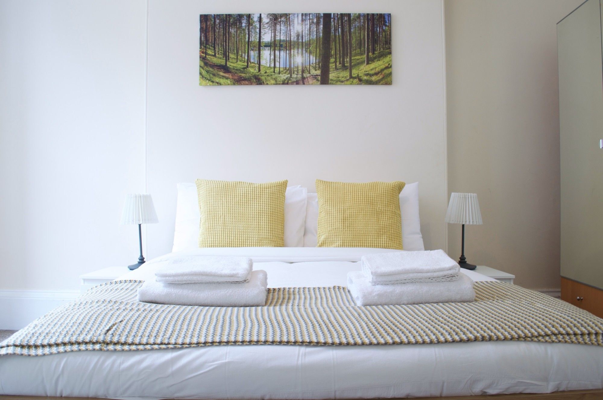 3 Bedroom Apartment Accommodates 8 EDI Buitenkant foto